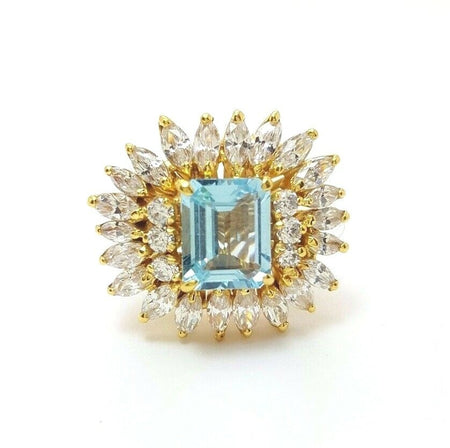 Ladies Ring 9ct (375, 9K) Yellow Gold Large Fancy Diamante & Created Topaz Ring
