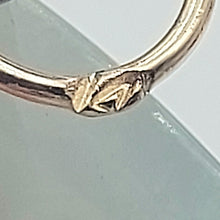 Load image into Gallery viewer, Ladies Rose Gold 14ct (585,14K) Rare Natural Light Grey Jade Circle Pendant