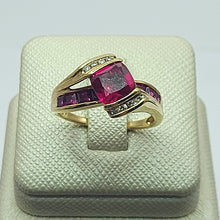 Load image into Gallery viewer, Ladies Yellow Gold 9ct (375,9k) Rare Created Rubies & Natural Diamond Spilt Ring