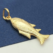 Load image into Gallery viewer, Unisex Yellow Gold 9ct (375, 9K) High Quality Detailed Sea Bass Fish Pendant