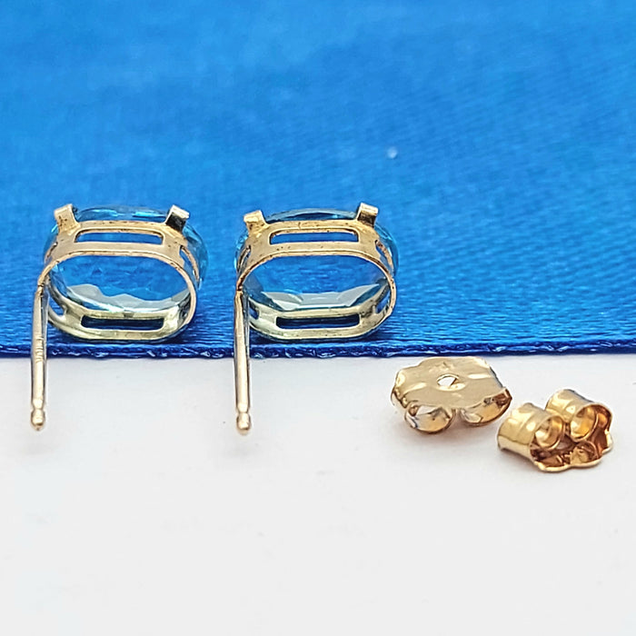 Ladies Yellow Gold 10ct (417, 10K) Natural Oval Topaz Solitaire Stud Earrings
