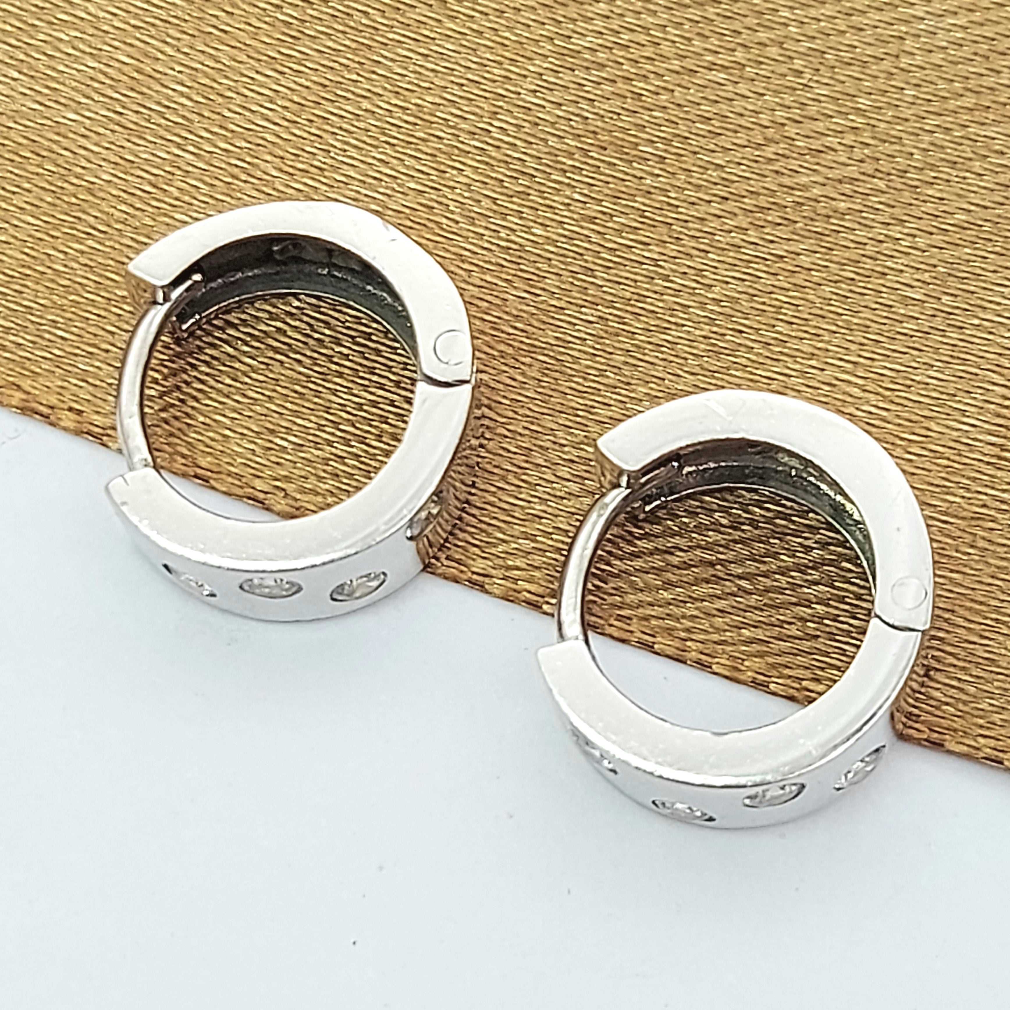Ladies White Gold 9ct (375, 9K) High Quality Petite Cubics Bezel Huggies