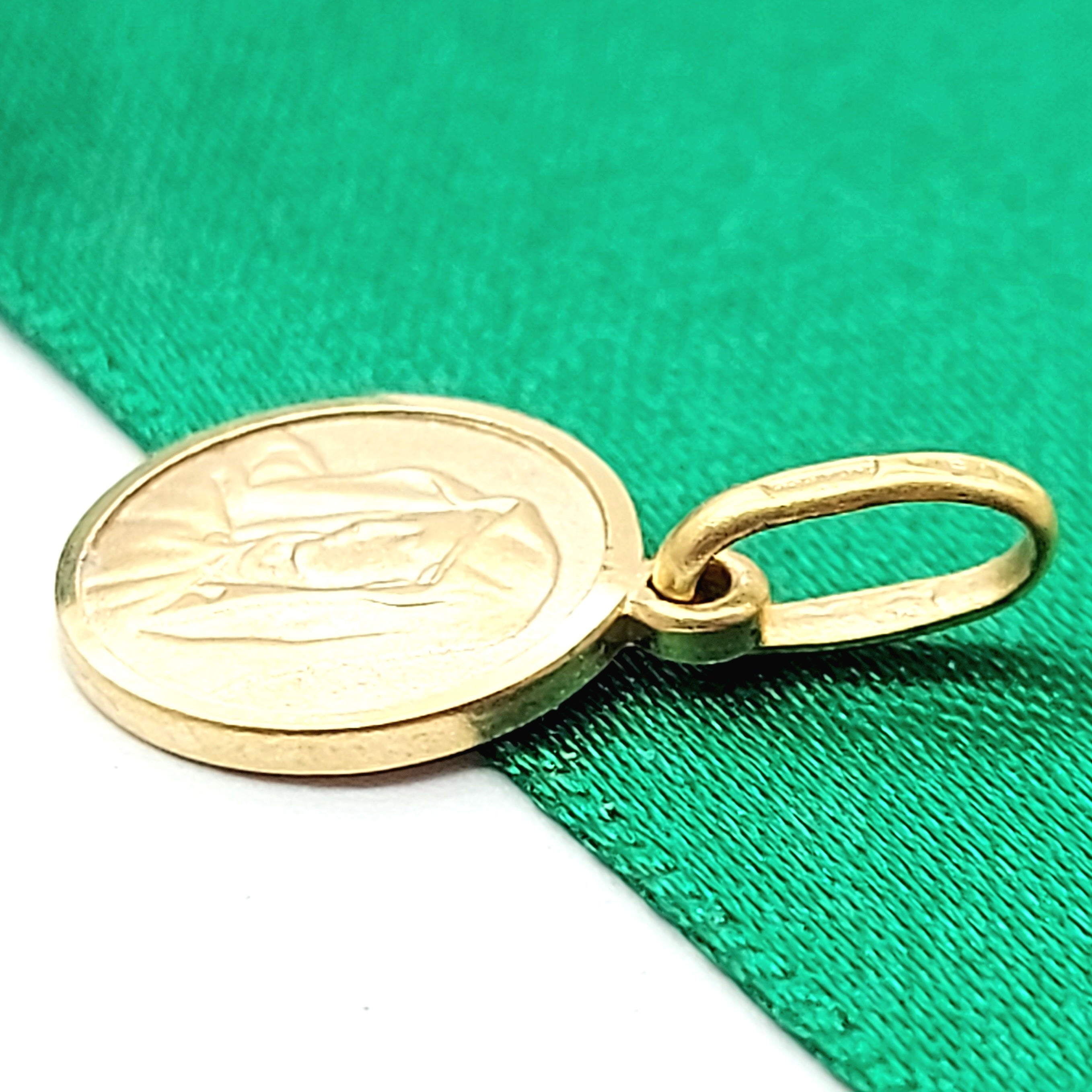 Virgin Mary Yellow Gold 9ct (375, 9K) Round Handmade High Quality Charm