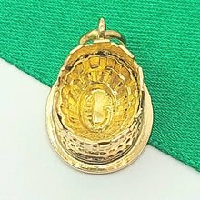 Load image into Gallery viewer, Rome Colosseum Yellow Gold 18ct (750, 18K) Rare Solid Artisan Vintage Pendant