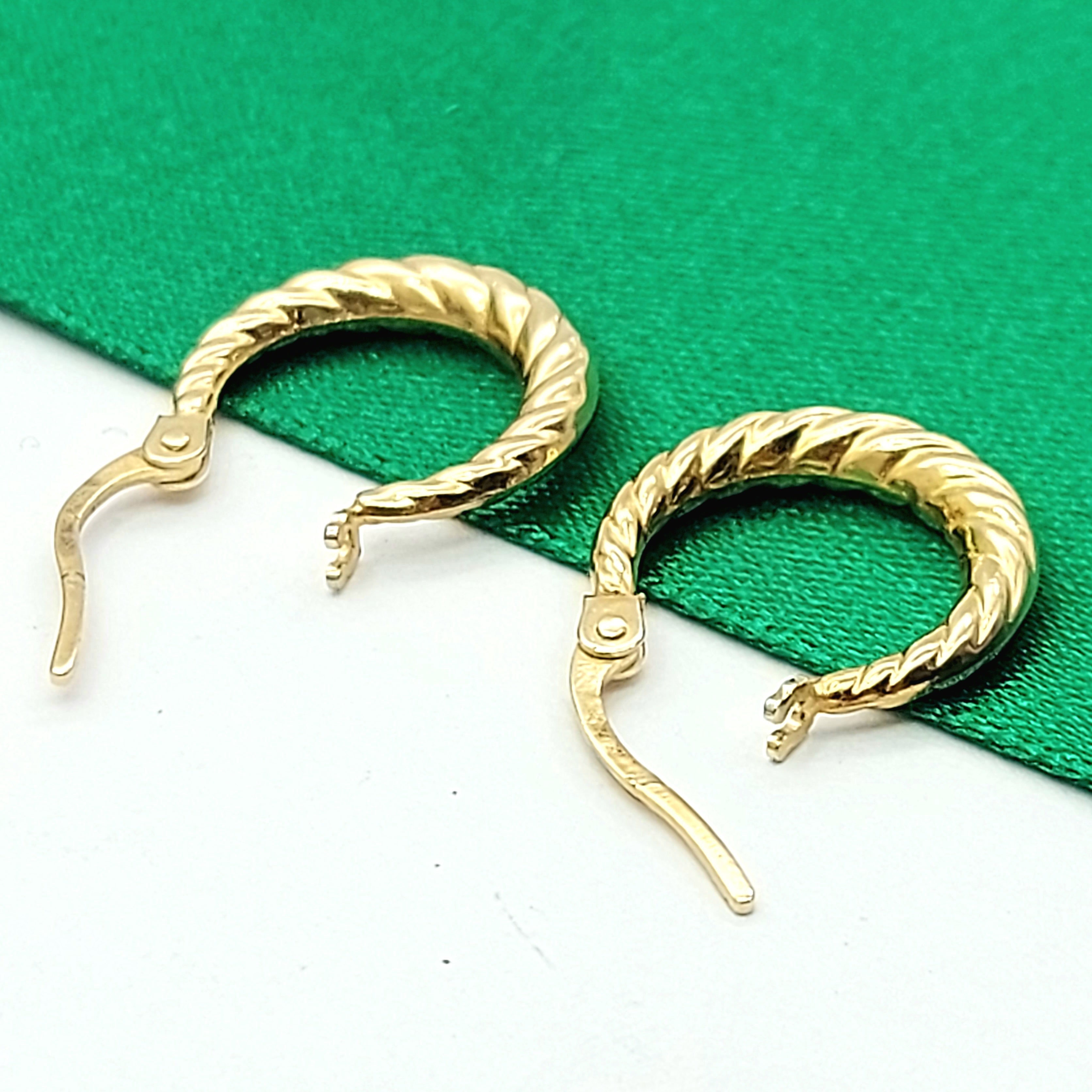Ladies Italian Yellow Gold 9ct (375, 9K) Graduating Twisted Petite Hoops