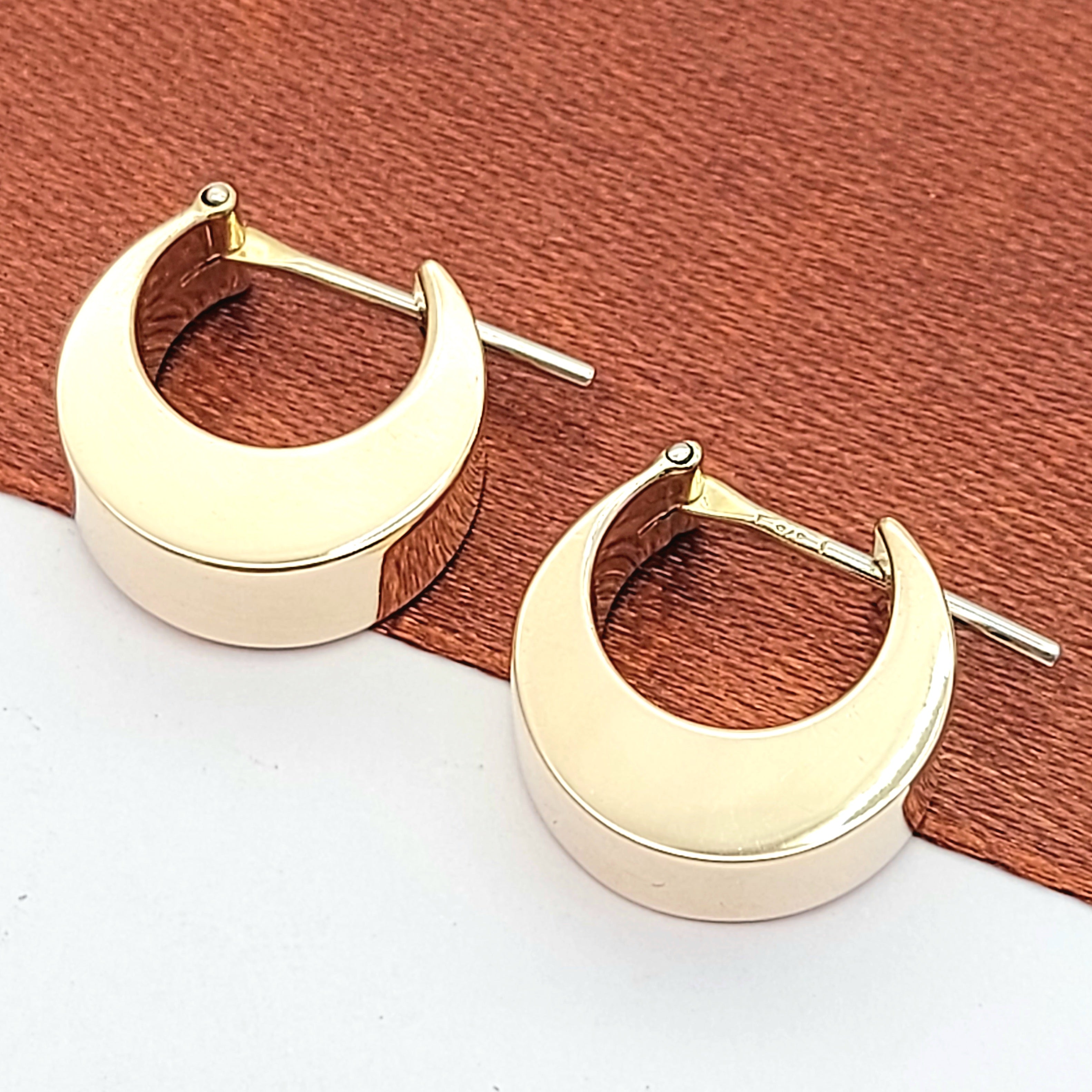 Ladies Rose Gold 9ct (375, 9K) Antique Smooth Plain Crescent Moon Hoops