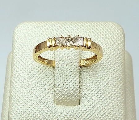 Ladies Yellow Gold 10ct(417,10k) Natural Champagne Cognac Diamonds (0.33pt) Ring