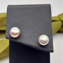 Load image into Gallery viewer, Ladies Silver (925) Silver Round Purple Pearl Stud Earrings