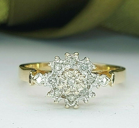 Ladies Ring 9ct (375, 9K) Real Yellow Gold Diamond Chip Dress Ring