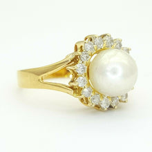 Load image into Gallery viewer, Ladies Ring 14ct (585, 14K) Yellow Gold Natural Pearl & (0.57ct) Diamond Ring