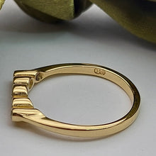 Load image into Gallery viewer, Ladies 18ct (750, 18K) Yellow Gold 0.18ct Natural Diamond Bezel Dress Ring