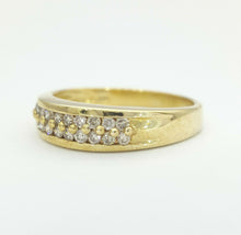 Load image into Gallery viewer, Ladies Ring 9ct (375, 9K) Yellow Gold (0.50ct) Round Natural Diamond Dress Ring