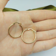 Load image into Gallery viewer, Ladies Yellow Gold 9ct (375, 9K) Patterned Diamond Cut Hoop Earrings