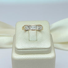 Load image into Gallery viewer, Ladies Yellow Gold 14ct (585,14K) High Quality Solid Diamantes Princess Cut