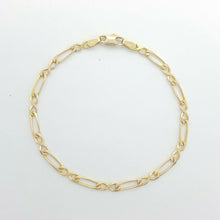 Load image into Gallery viewer, Ladies Bracelet 9ct (375,9K) Yellow Gold Figure 8 Long Short Link Chain Bracelet