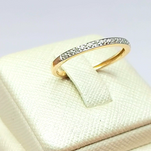 Load image into Gallery viewer, Ladies Yellow Gold 9ct (375, 9k) Natural Diamond Chips & Cross Design Ring