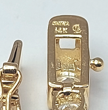 Load image into Gallery viewer, Ladies Bracelet 14ct (585, 14K) Yellow Gold Graduated Diamantes Tennis Bracelet