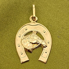 Load image into Gallery viewer, Unisex Pendant Yellow Gold 18ct (750, 18K) Unique Lucky Horseshoe Pendant