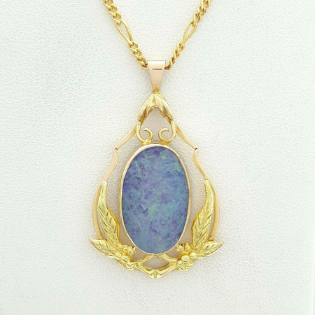 Ladies Necklace 9ct (375, 9K) Yellow Gold Natural Opal Leaf Framed Pendant