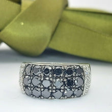 Load image into Gallery viewer, Ladies White Gold Ring 10ct (417,10K) White Gold Natural Diamond Ring