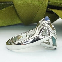 Load image into Gallery viewer, Ladies Landscape Ring 14ct (585, 14K) White Gold Diamond (20pts) Dress Ring