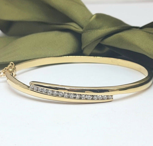 Ladies Bangle 9ct (375, 9K) Two Tone Gold Diamond (25pts) Oval Bangle