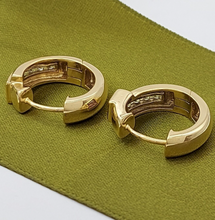 Load image into Gallery viewer, Ladies 9ct (375,9K) Real Solid Gold Amethyst 25pts Diamond Huggie Earrings