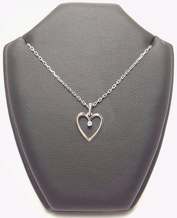 18ct (750,18K) White Gold Diamond Heart Necklace