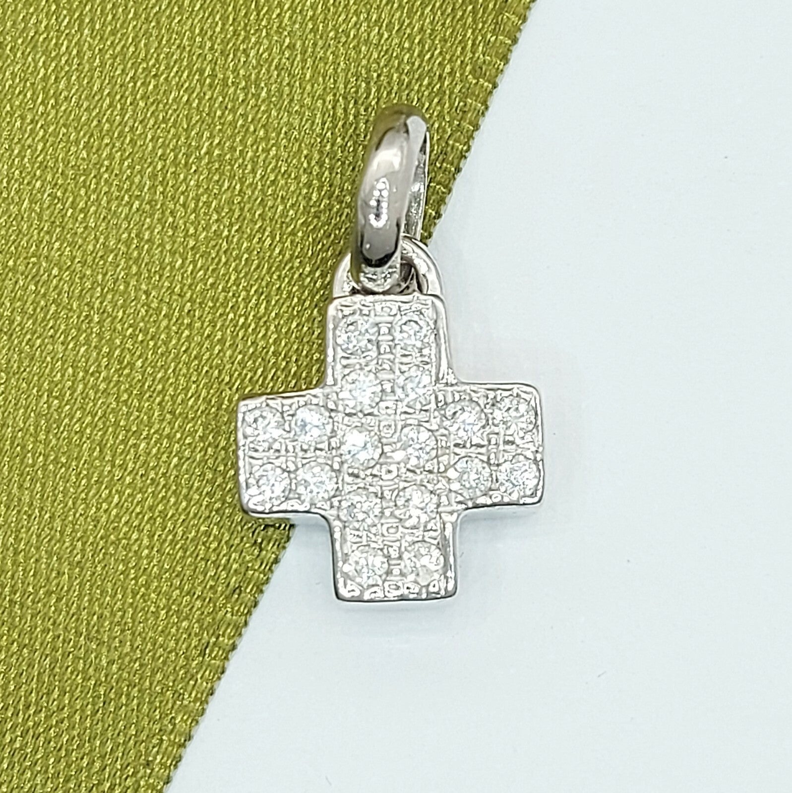Ladies Pendant 14ct (585, 14K) White Gold Greek Cross Cubic Zirconia Pendant