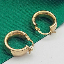 Load image into Gallery viewer, Ladies Italian Yellow Gold 9ct (375, 9K) Smooth Plain Round Thick Hoops

