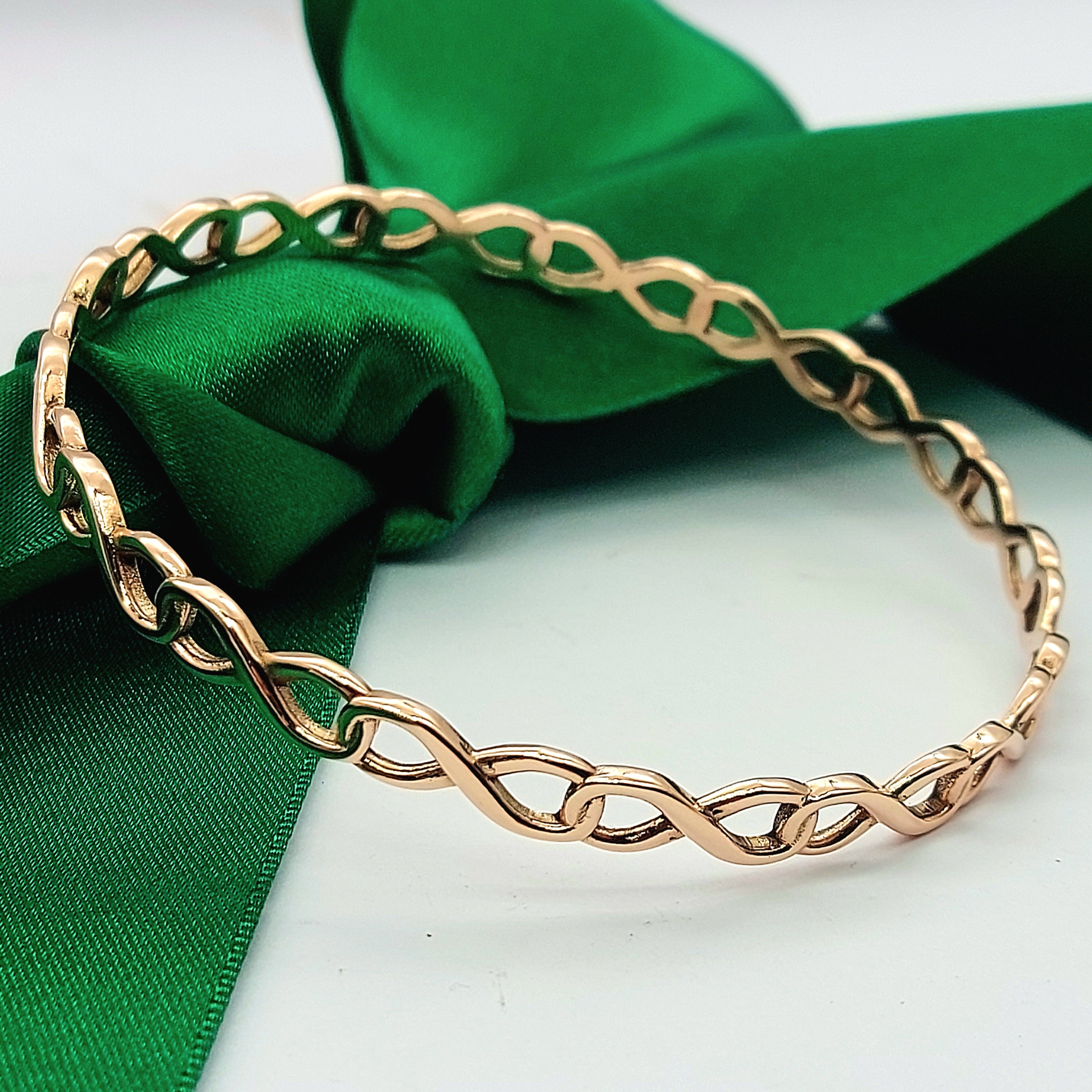 Ladies Rose Gold 9ct (375, 9K) High Quality Solid Round Infinity Style Bangle