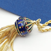 Load image into Gallery viewer, Ladies Yellow Gold 18ct(750,18K) Rare Antique Blue Floral Enamel Tassel Necklace
