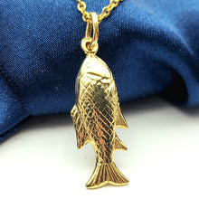 Load image into Gallery viewer, Unisex Yellow Gold 9ct (375, 9K) High Quality Detailed Sea Bass Fish Pendant
