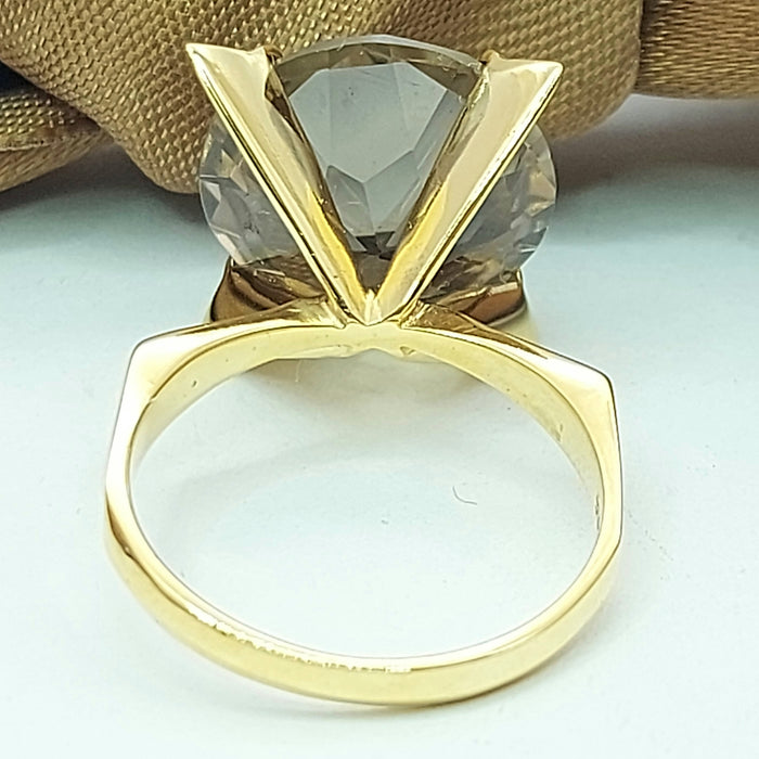 Ladies Yellow Gold 9ct (375,9k) Large Smoky Quartz with Four Claw Prong Ring