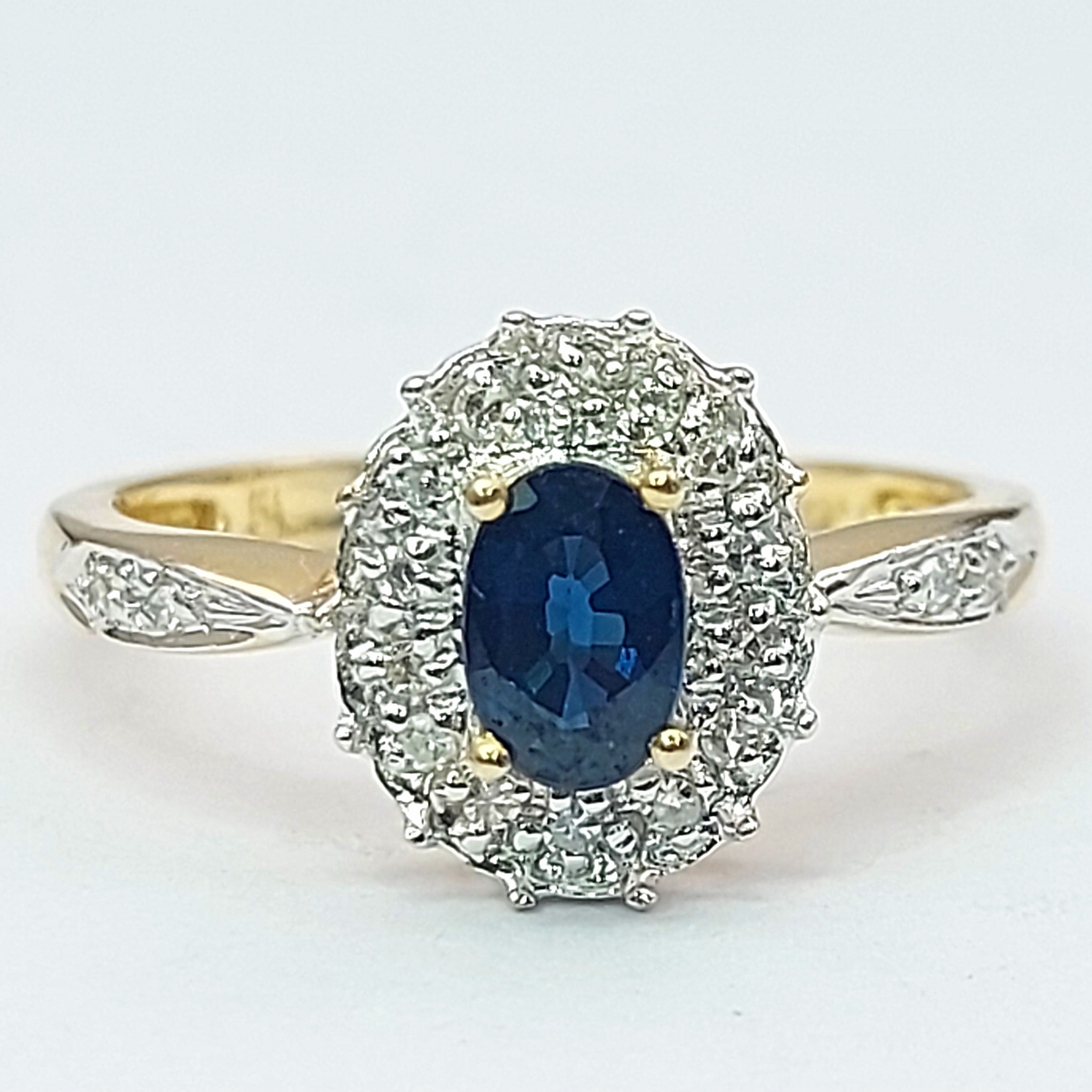 Ladies Yellow Gold 14ct (585, 14K) Natural Sapphire & 18x Diamonds Halo Ring
