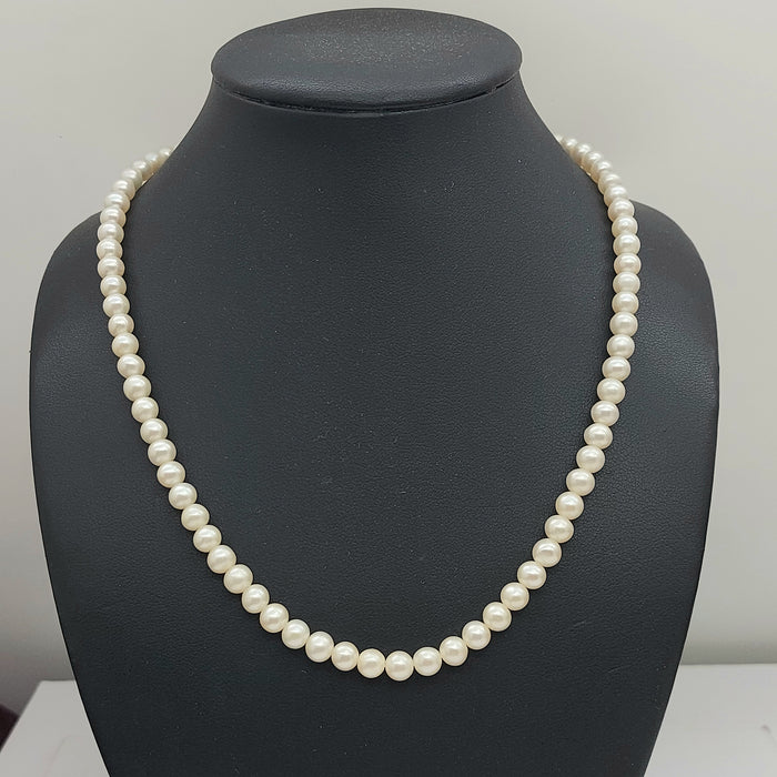 Ladies Yellow Gold 9ct (375, 9K) Vintage Style 77x Freshwater Pearls Necklace