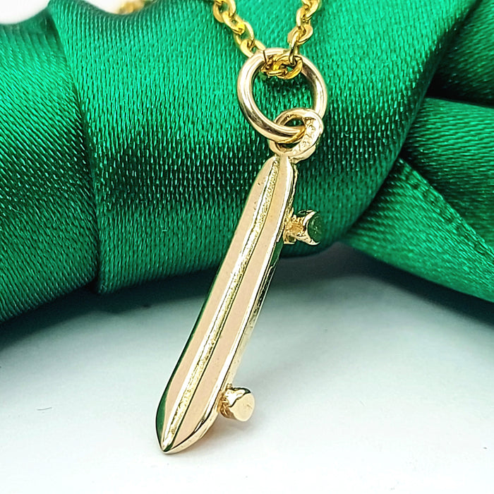 Skateboard Yellow Gold 9ct (375, 9K) Rare Handmade High Quality Pendant