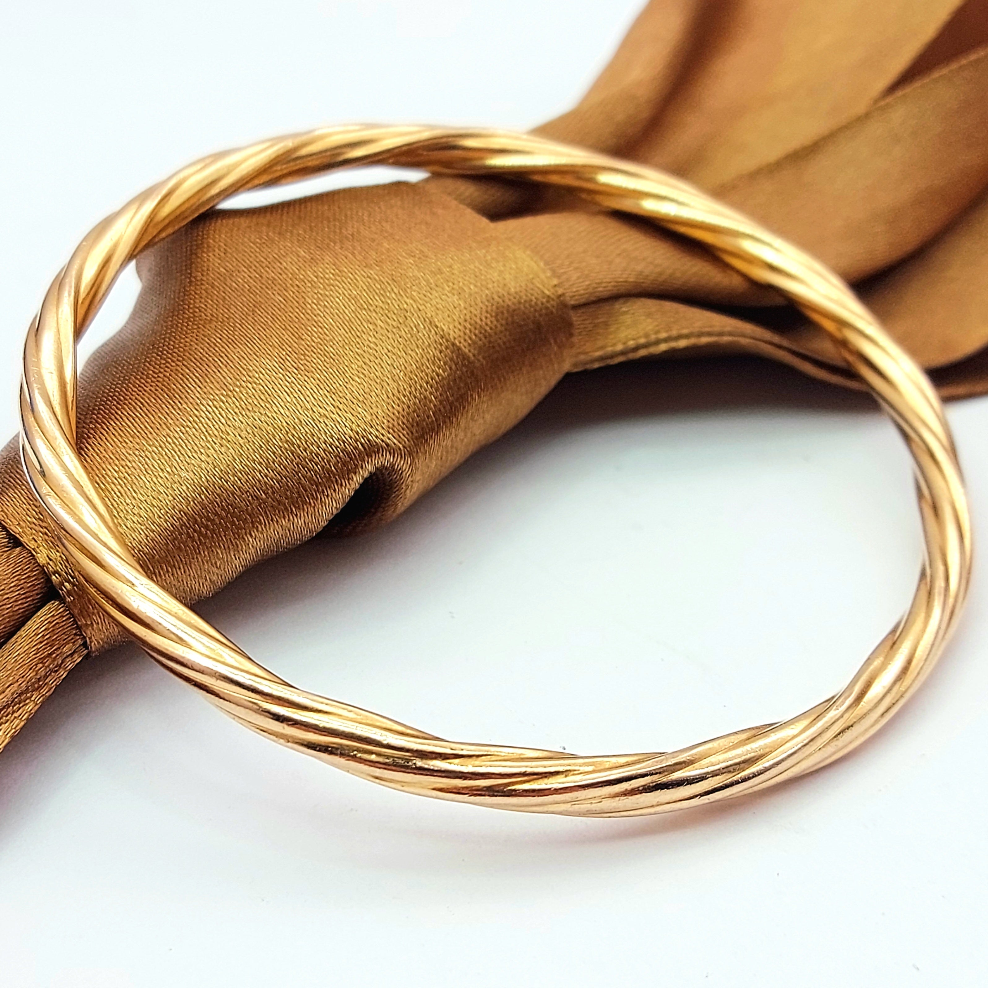 Ladies Rose Gold 9k (375, 9K) High Quality Round Twisted Design Bangle
