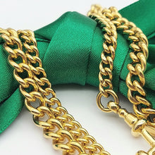 Load image into Gallery viewer, Ladies Yellow Gold 9ct (375, 9k) Rare Solid Antique Curb T-bar Chain Necklace
