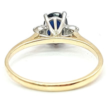 Load image into Gallery viewer, Ladies Two-Tone Gold 9ct (375,9K) Oval Natural Sapphire &amp; Diamond Chips Ring

