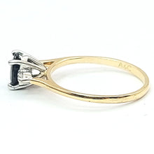 Load image into Gallery viewer, Ladies Two-Tone Gold 9ct (375,9K) Oval Natural Sapphire &amp; Diamond Chips Ring
