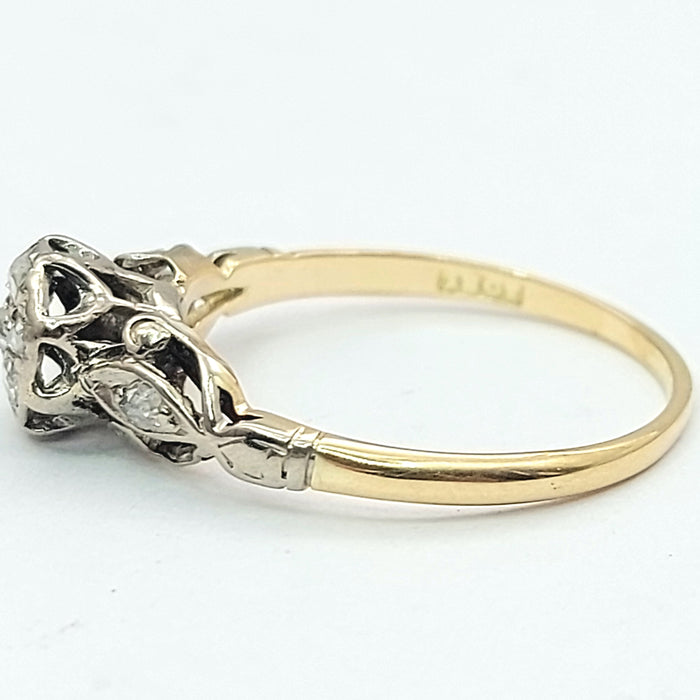 Ladies Yellow Gold 18ct(750,18K) Vintage Old European Cut Natural Diamonds Ring