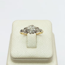 Load image into Gallery viewer, Ladies Yellow Gold 18ct(750,18K) Vintage Old European Cut Natural Diamonds Ring

