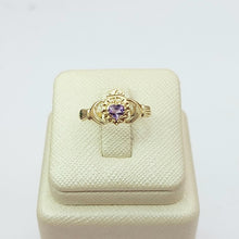 Load image into Gallery viewer, Ladies Yellow Gold 9ct (375,9K) Unique Claddagh Irish Amethyst Ring

