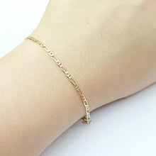 Load image into Gallery viewer, Ladies Italian Yellow Gold 9ct (375, 9K) Dainty Curb &amp; Mariner Link Bracelet
