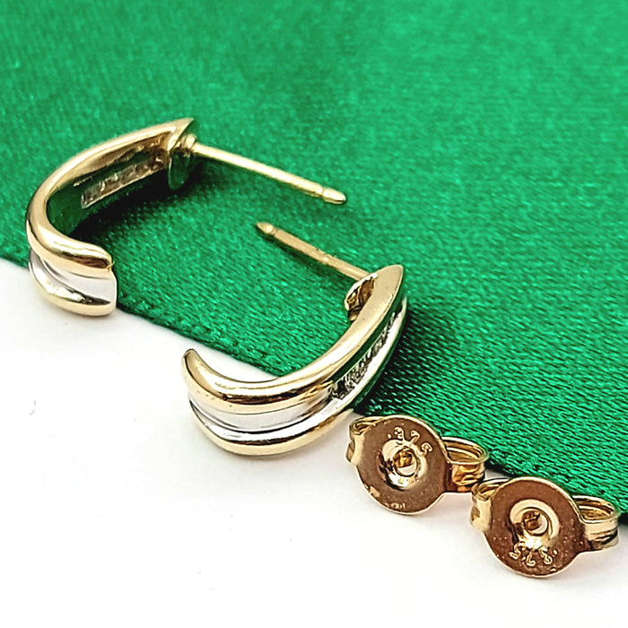 Ladies Yellow Gold 9ct (375,9k) Natural Baguette Cut Channel Set Diamond Studs