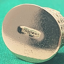 Load image into Gallery viewer, Rome Colosseum Yellow Gold 18ct (750, 18K) Rare Solid Artisan Vintage Pendant
