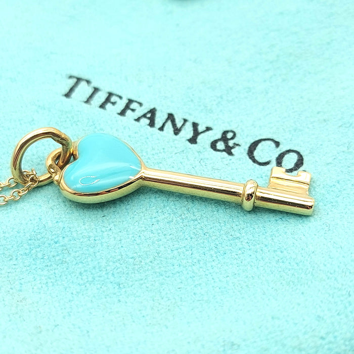 Ladies Yellow Gold 18ct (750,18K) Tiffany & Co. Blue Enamel Heart Key Necklace