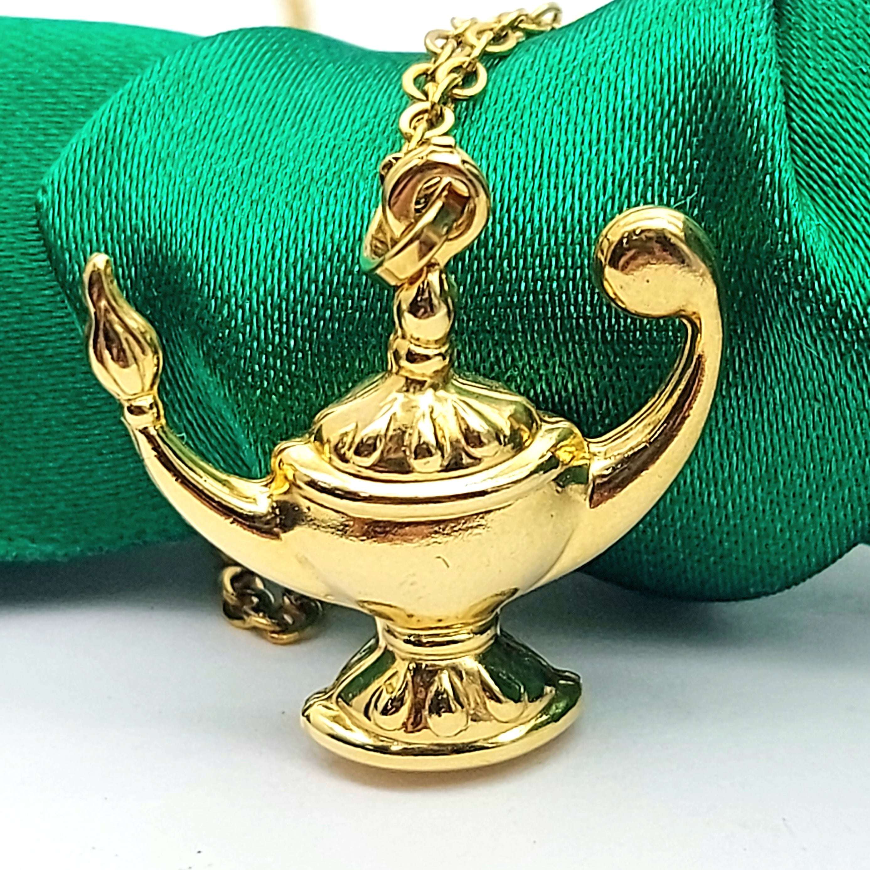 Ladies Yellow Gold 9ct (375, 9K) Rare Genie Lamp High Quality Pendant