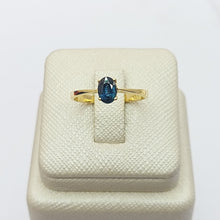Load image into Gallery viewer, Ladies Yellow Gold 14ct (585,14k) Oval Natural Sapphire Birthstone Minimal Ring
